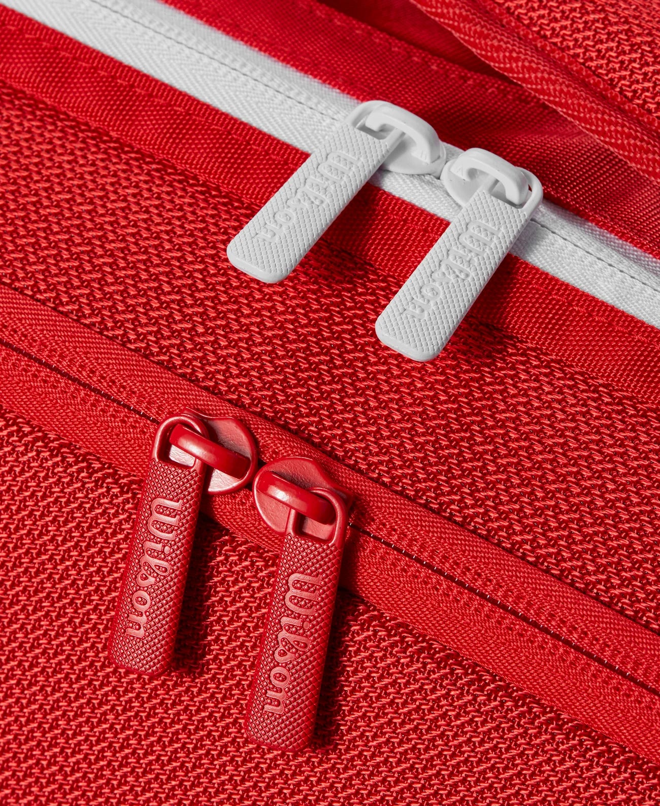 BOLSO WILSON SUPER TOUR RED 6 PK 2025